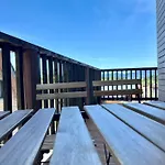 Apartment Cosy 1-bedroom With Free Parking *