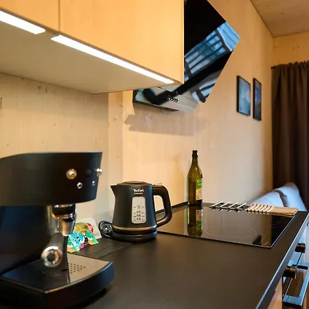 公寓 Cosy 1-bedroom With Free Parking 迪马诺卡多林纳