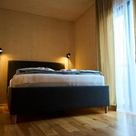 Cosy 1-bedroom With Free Parking 아파트 *
