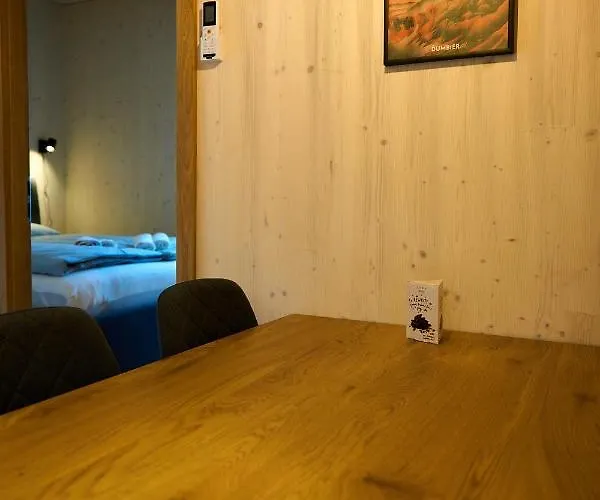 Cosy 1-bedroom With Free Parking